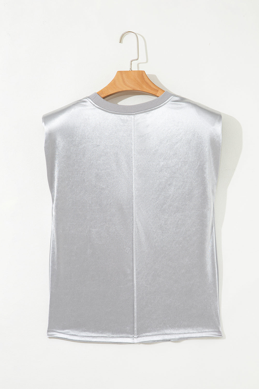 Silver Metallic Crew Neck Sleeveless Top eAura