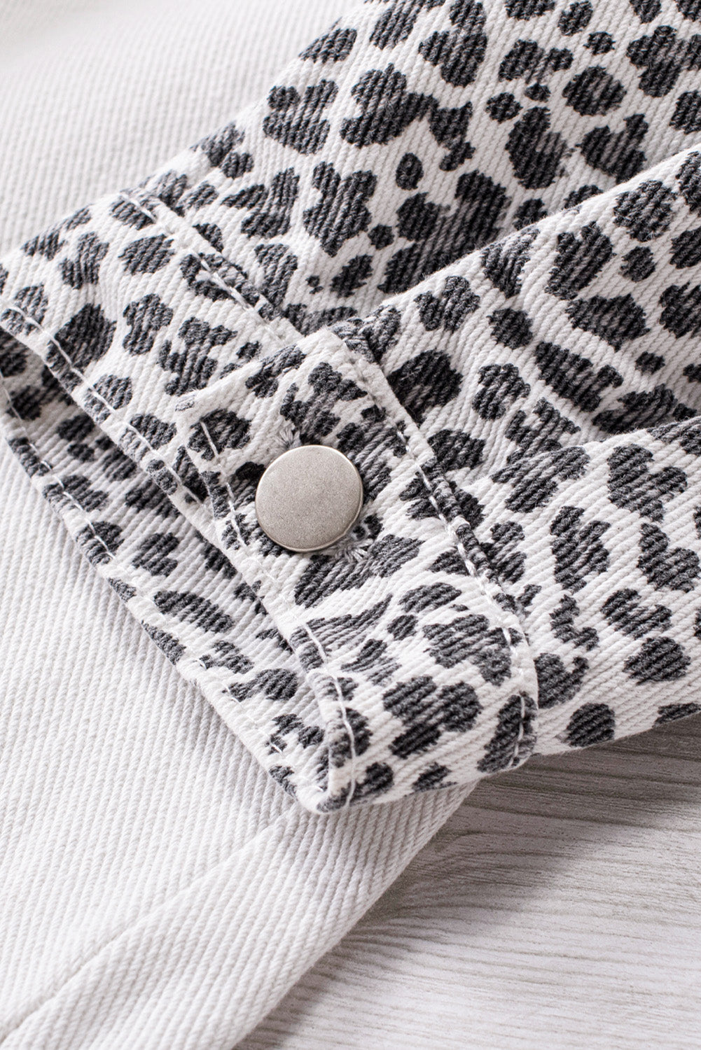 White Contrast Leopard Denim Jacket eAura
