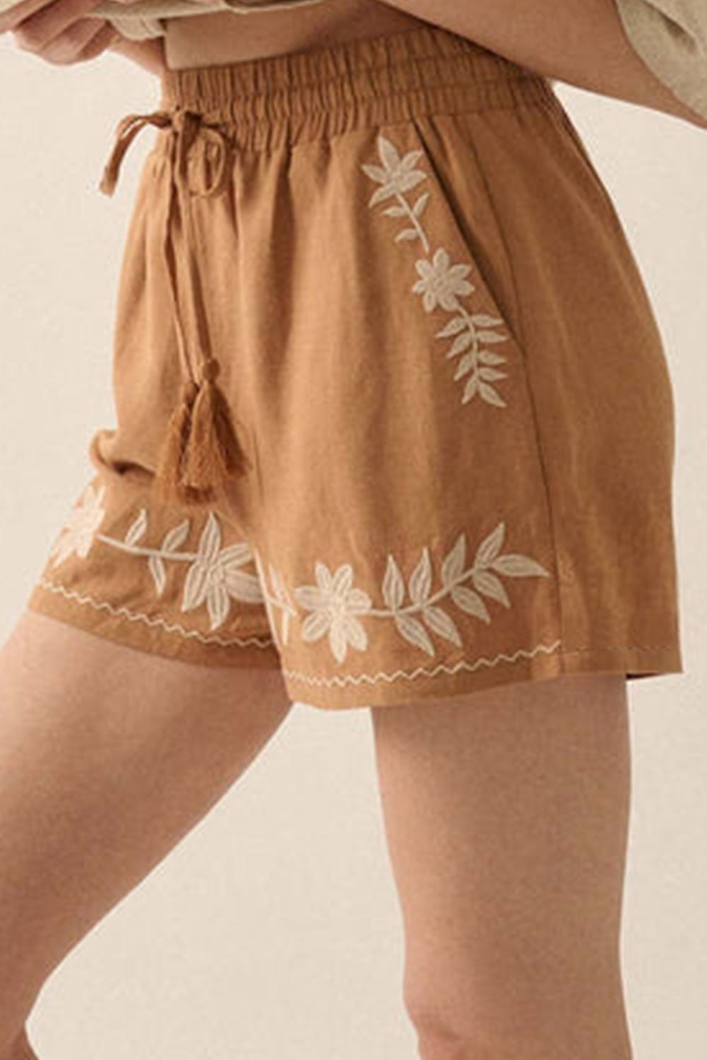 Embroidered Boho Tasseled Drawstring Elastic Waist Casual shorts eAura