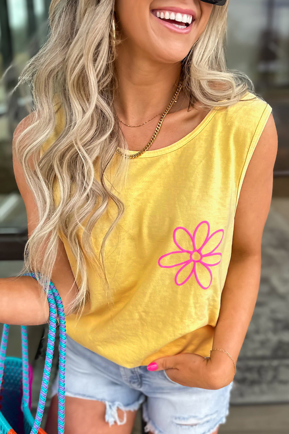 Flower Graphic Casual Tank Top eAura