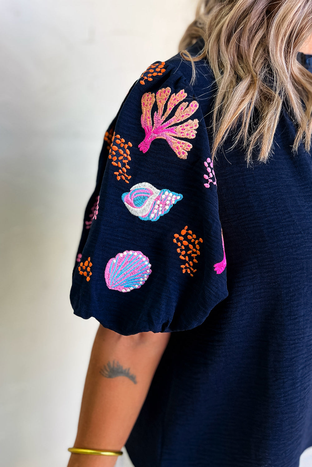 Sail Blue Shellfish Coral Embroidery Puff Sleeve Frilled Neck Blouse eAura