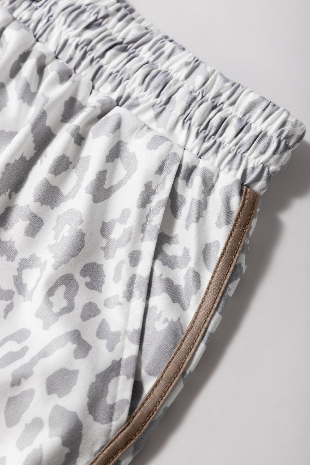 White Leopard Elastic Waist Lace up Contrast Trim Casual Shorts eAura