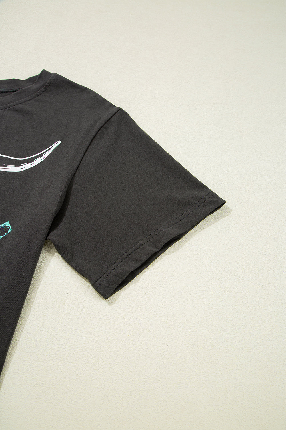 Carbon Grey Vintage Western Bull Head Skull Turquoise Aztec Graphic T Shirt eAura