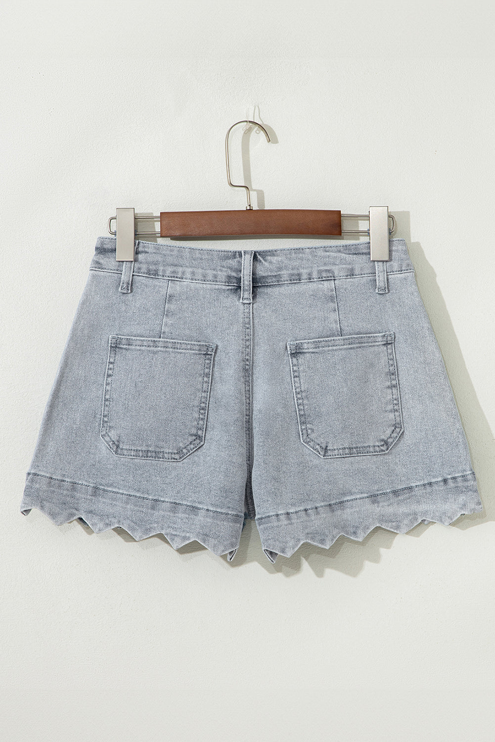 Scalloped Hemline Acid Wash High Waist Denim Shorts eAura