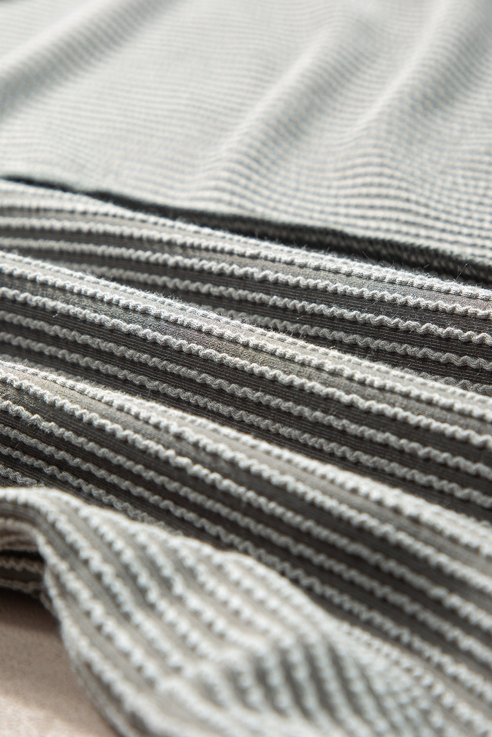 Textured Knit Exposed Stitching T-shirt eAura