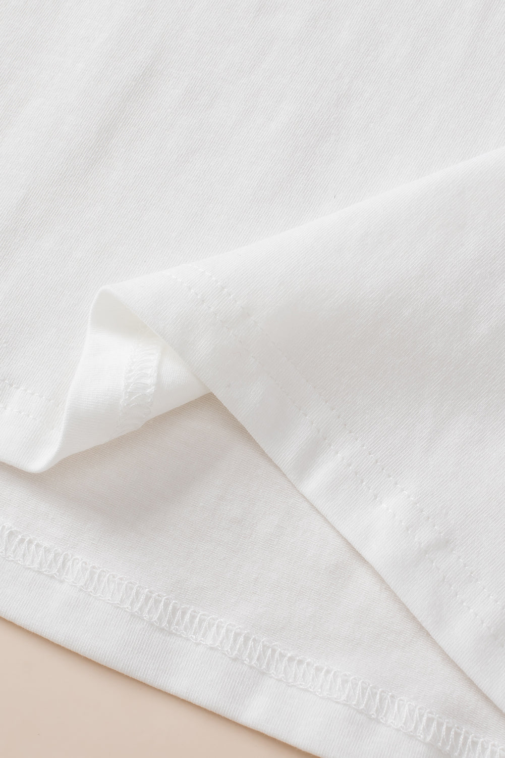 White Colourblock Star Patched Half Sleeve Oversized Tee eAura