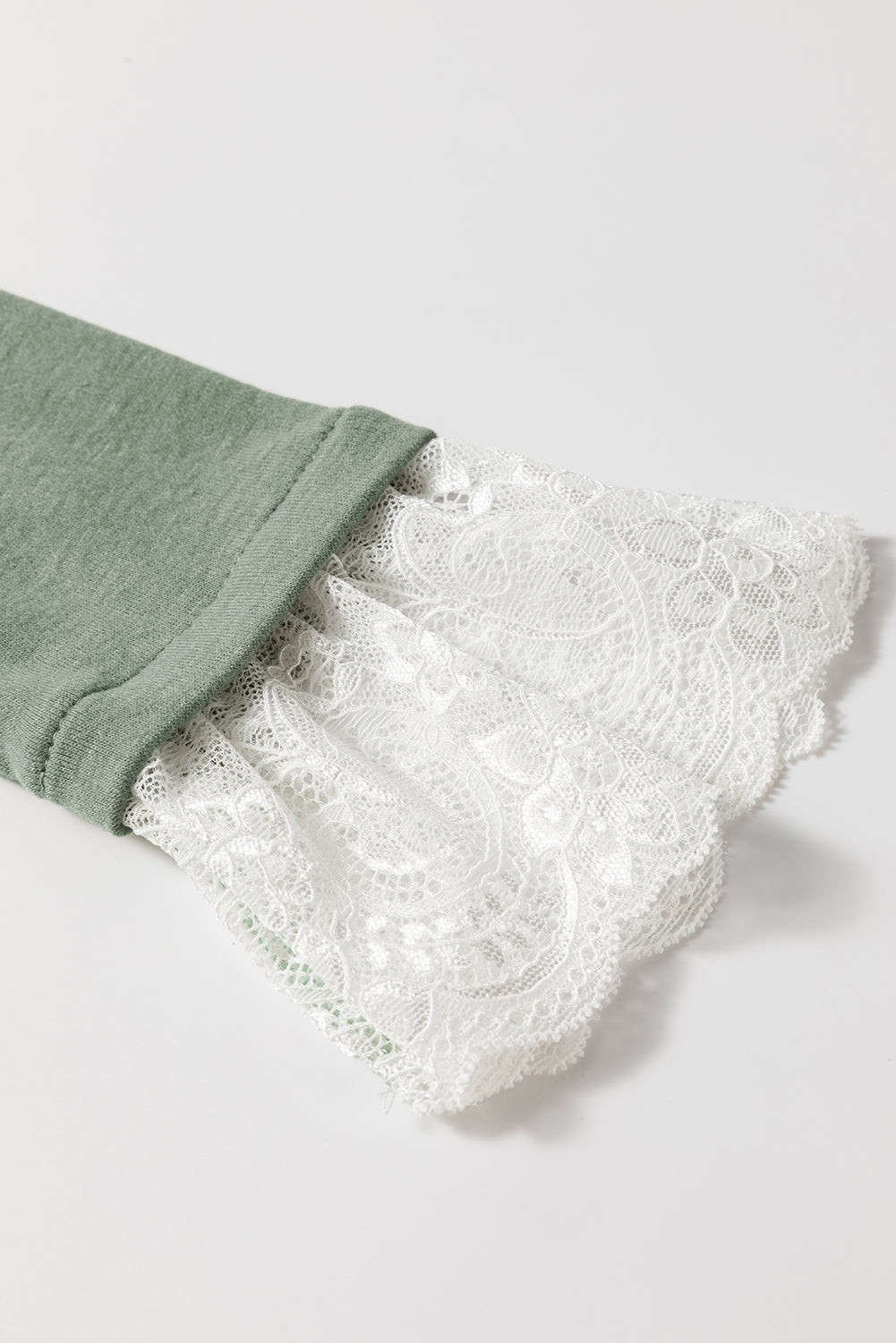 Grass Green Seam Detail Lace Contrast Cuffs Raglan Sleeve Top eAura