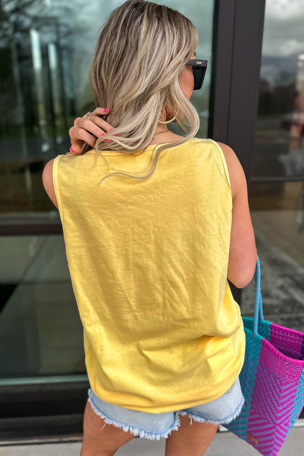 Flower Graphic Casual Tank Top eAura