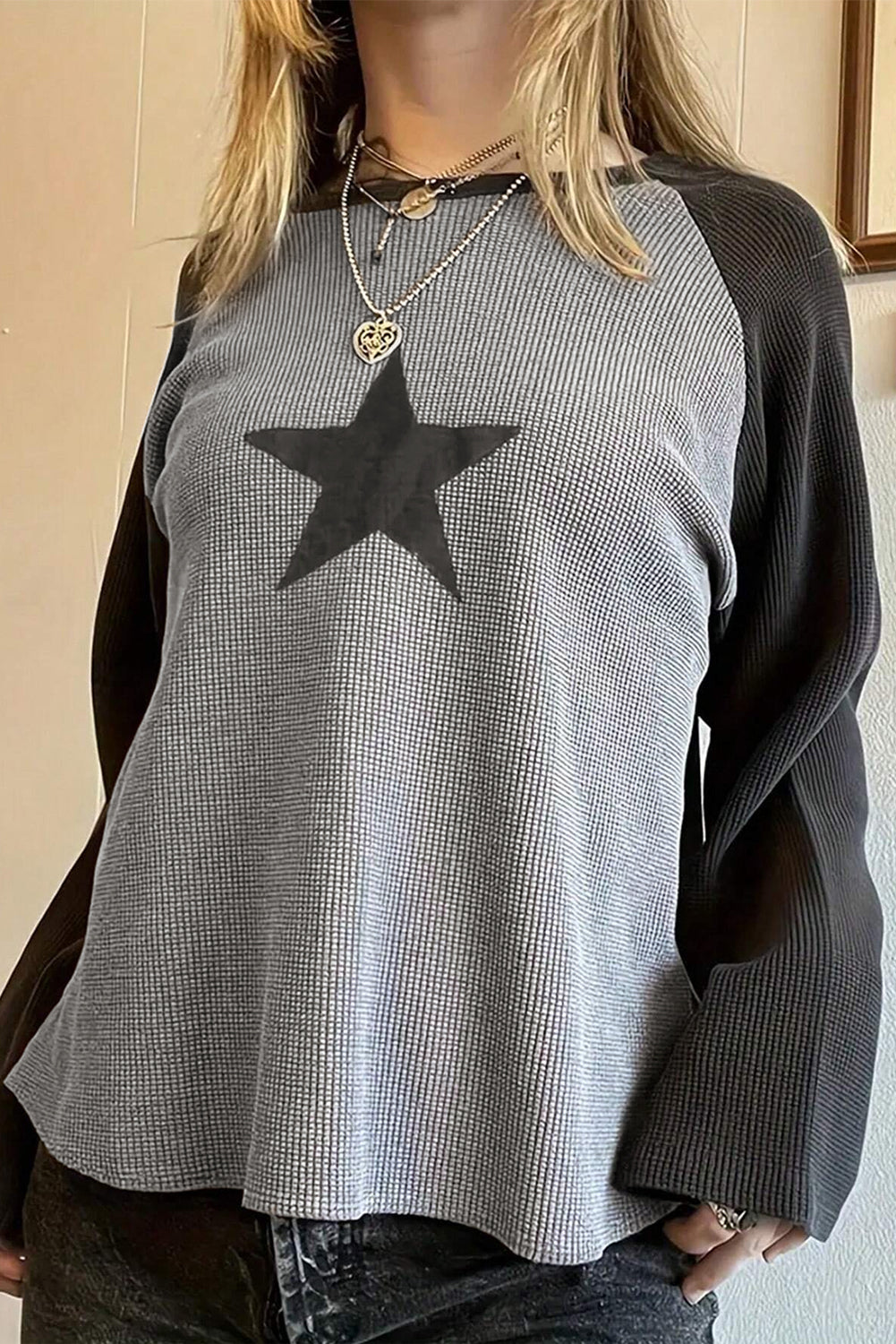 High Waffle Knit Colourblock Star Patch Graphic Raglan Top eAura