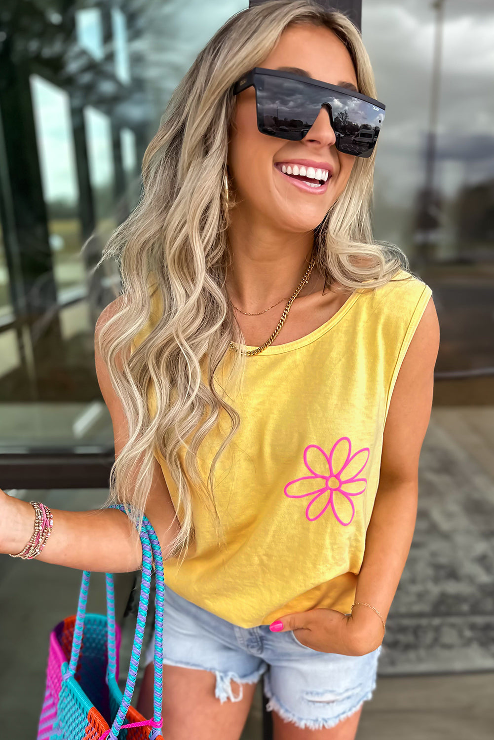 Flower Graphic Casual Tank Top eAura