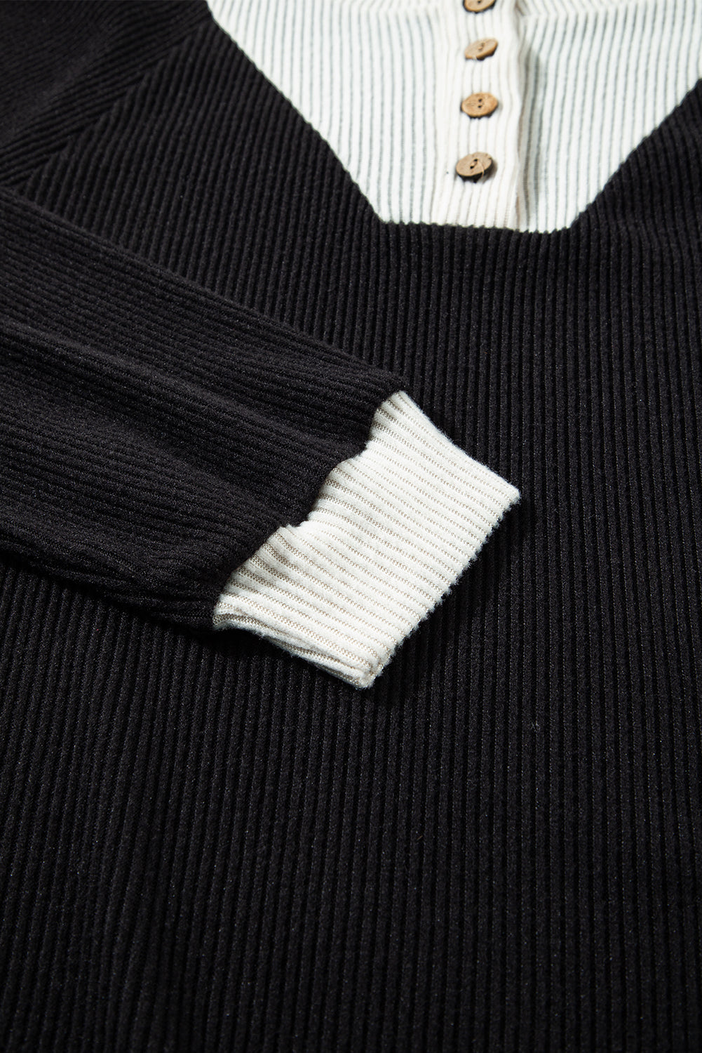Black Colour Contrast Ribbed Loose Fit Long Sleeve Top eAura