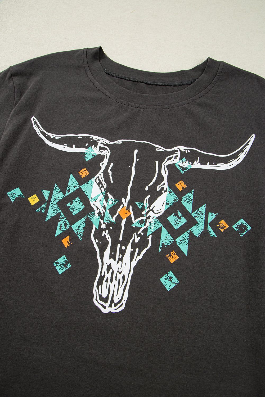 Carbon Grey Vintage Western Bull Head Skull Turquoise Aztec Graphic T Shirt eAura