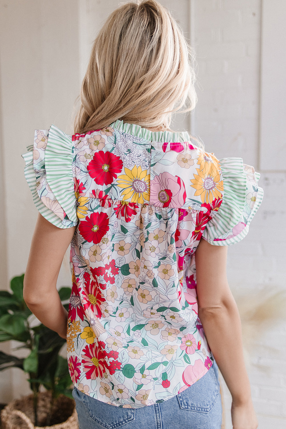 Pink Floral Print Contrast Ruffle Trim Short Sleeve Blouse eAura