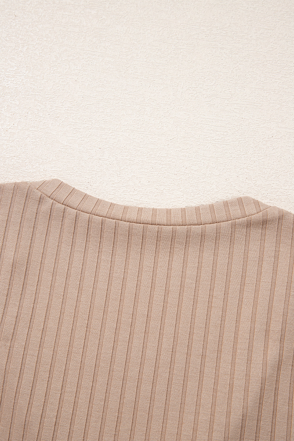 Straw Yellow Ribbed Knit V Neck Long Sleeve Slim Fit Top eAura