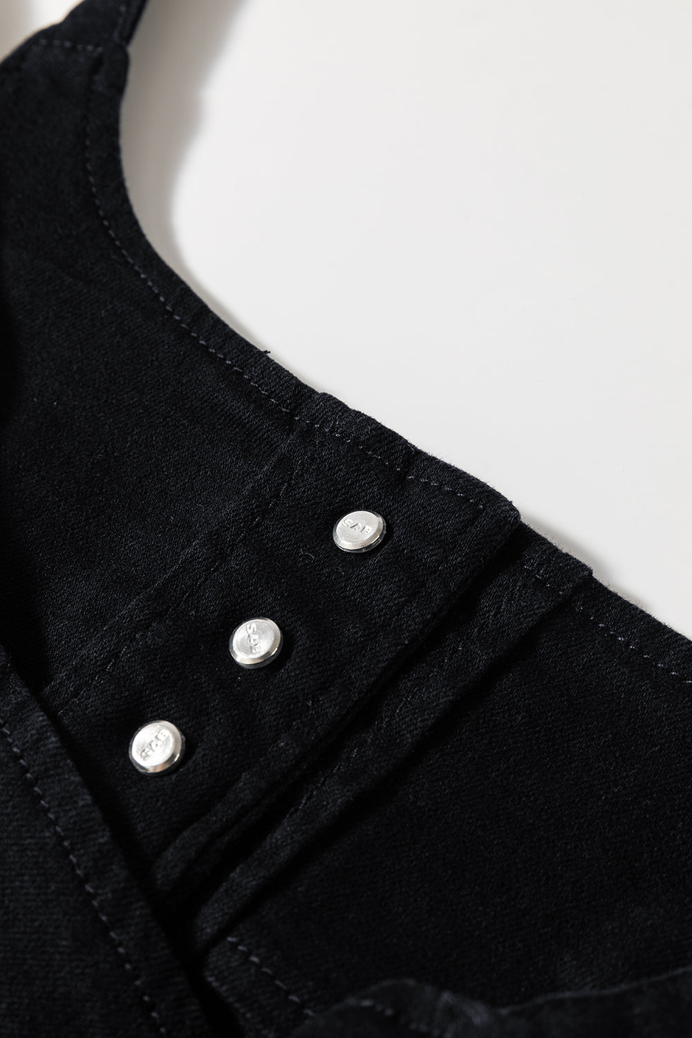 Black Acid Wash Buttoned Cropped Slim Denim Tank Top eAura