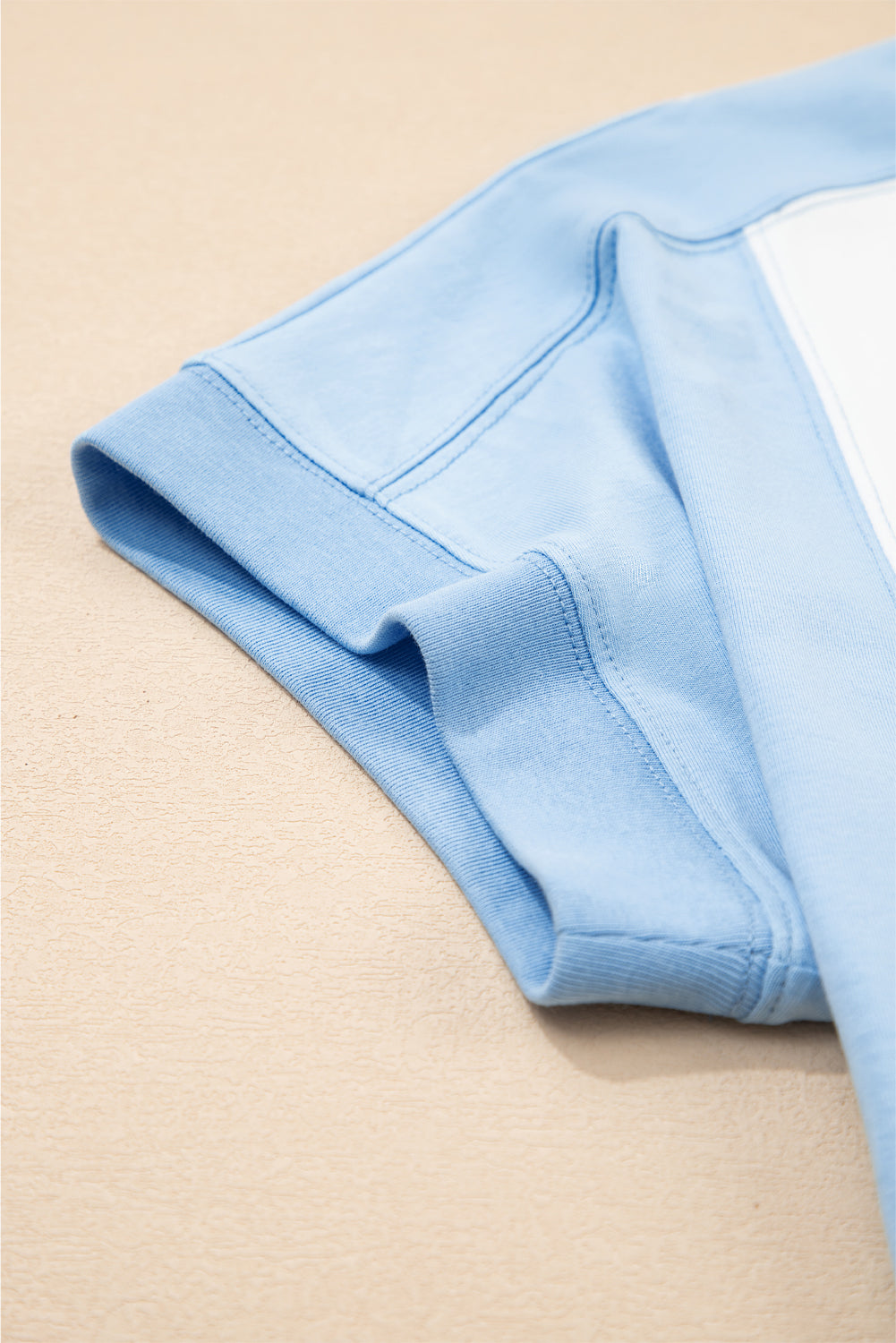 Colour Block Exposed Seam Crew Neck T-Shirt eAura