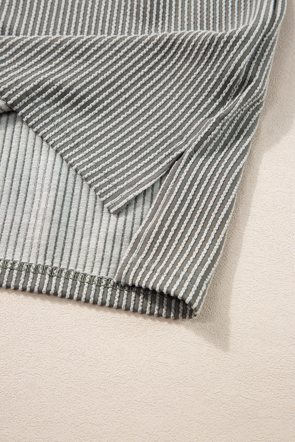 Textured Knit Exposed Stitching T-shirt eAura