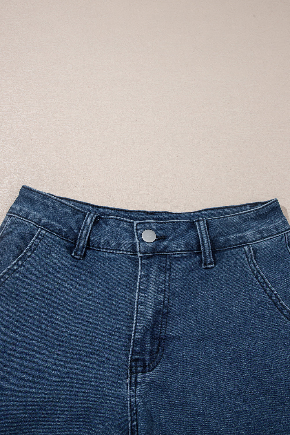 Scalloped Hemline Acid Wash High Waist Denim Shorts eAura