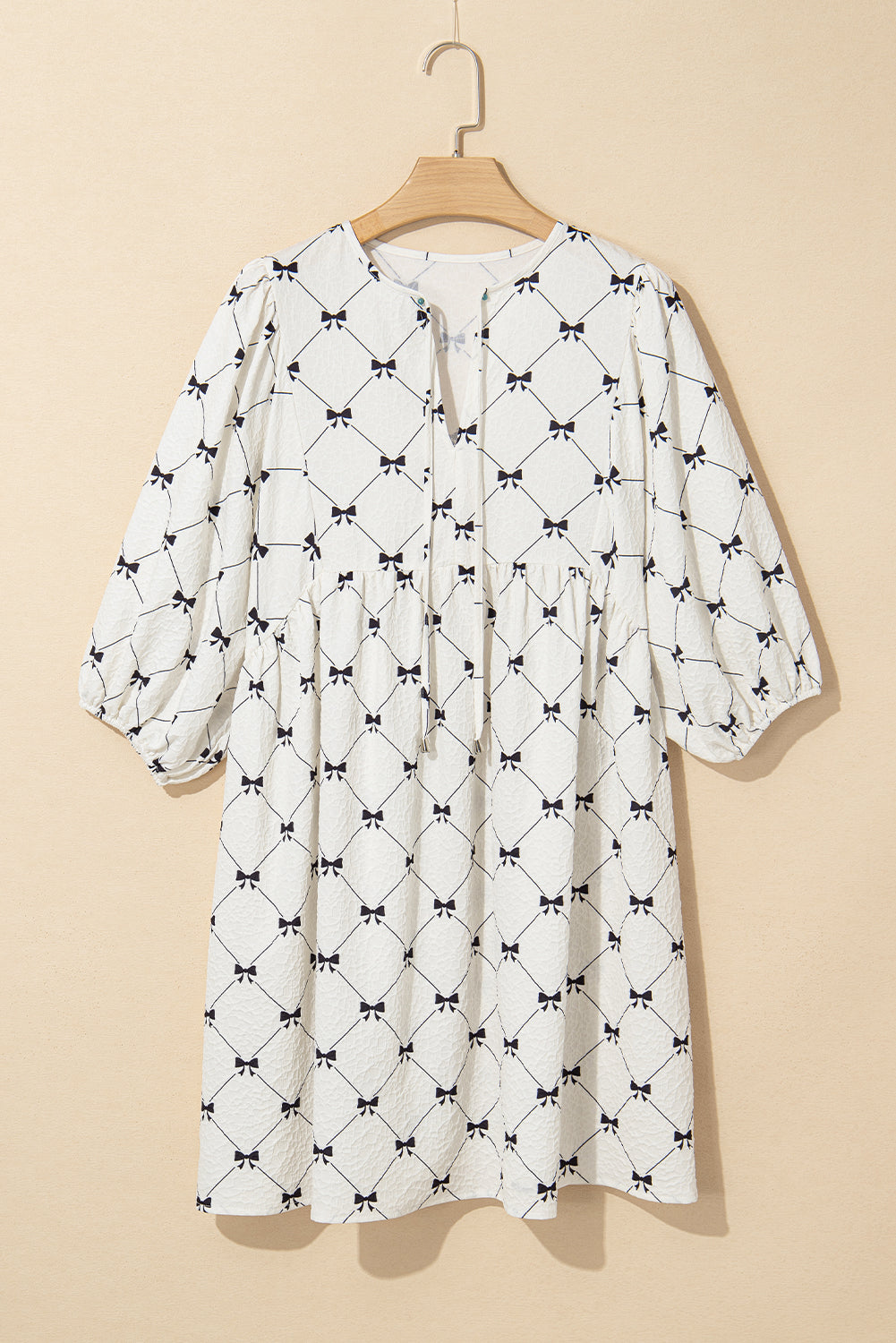White Bowtie Pattern Textured Puff Half Sleeve Loose Mini Dress eAura