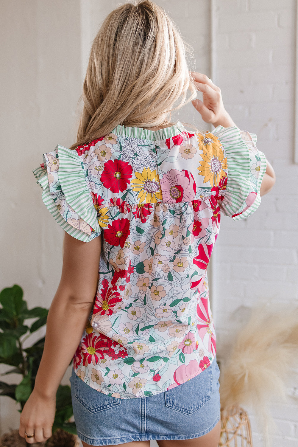 Pink Floral Print Contrast Ruffle Trim Short Sleeve Blouse eAura