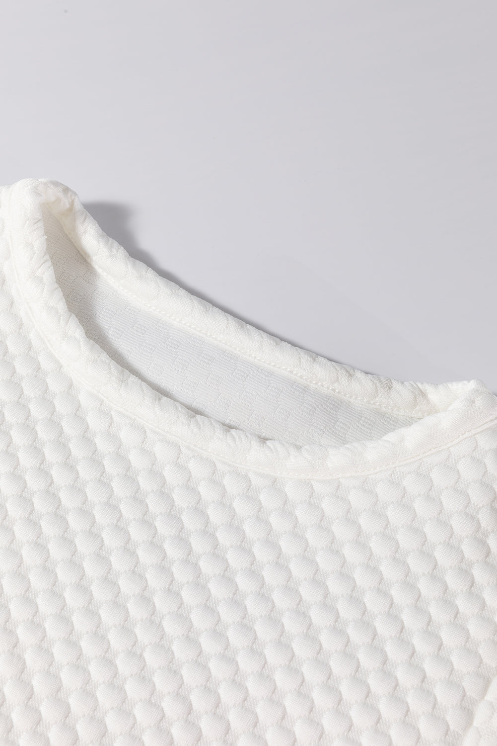 White Solid Textured O Neck Puff Sleeve Blouse eAura
