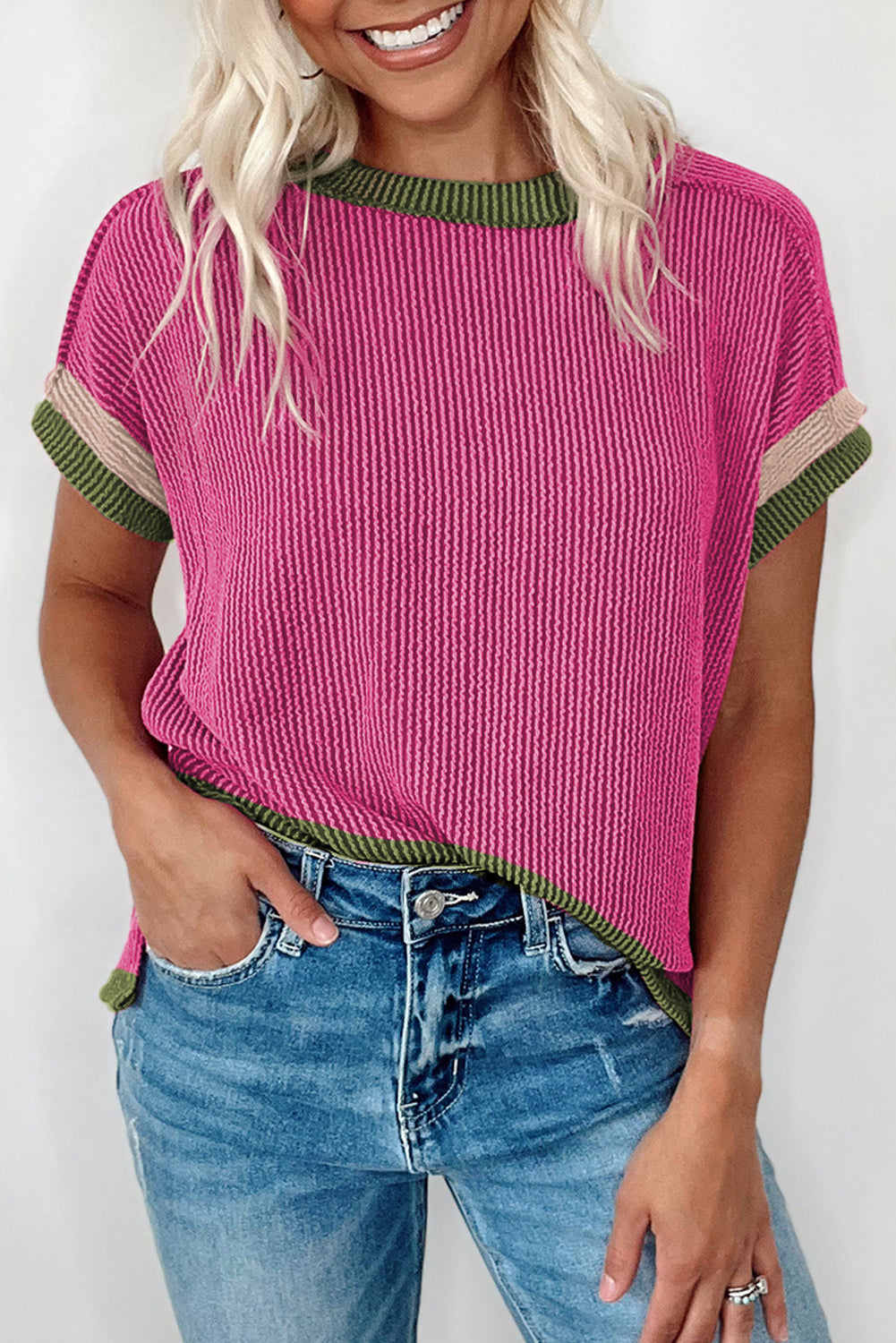 Textured Contrast Trim Round Neck T-Shirt eAura