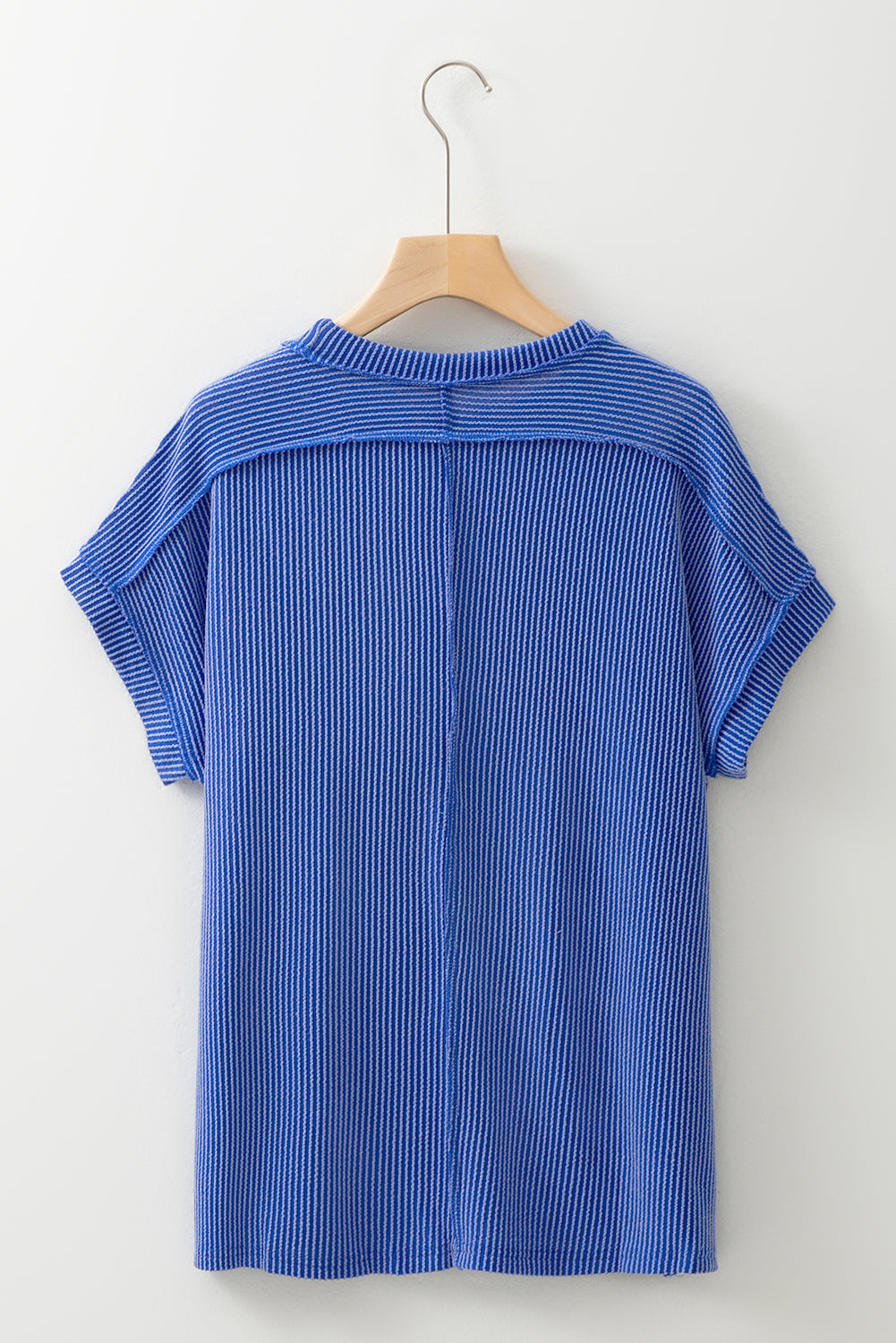 Textured Knit Exposed Stitching T-shirt eAura