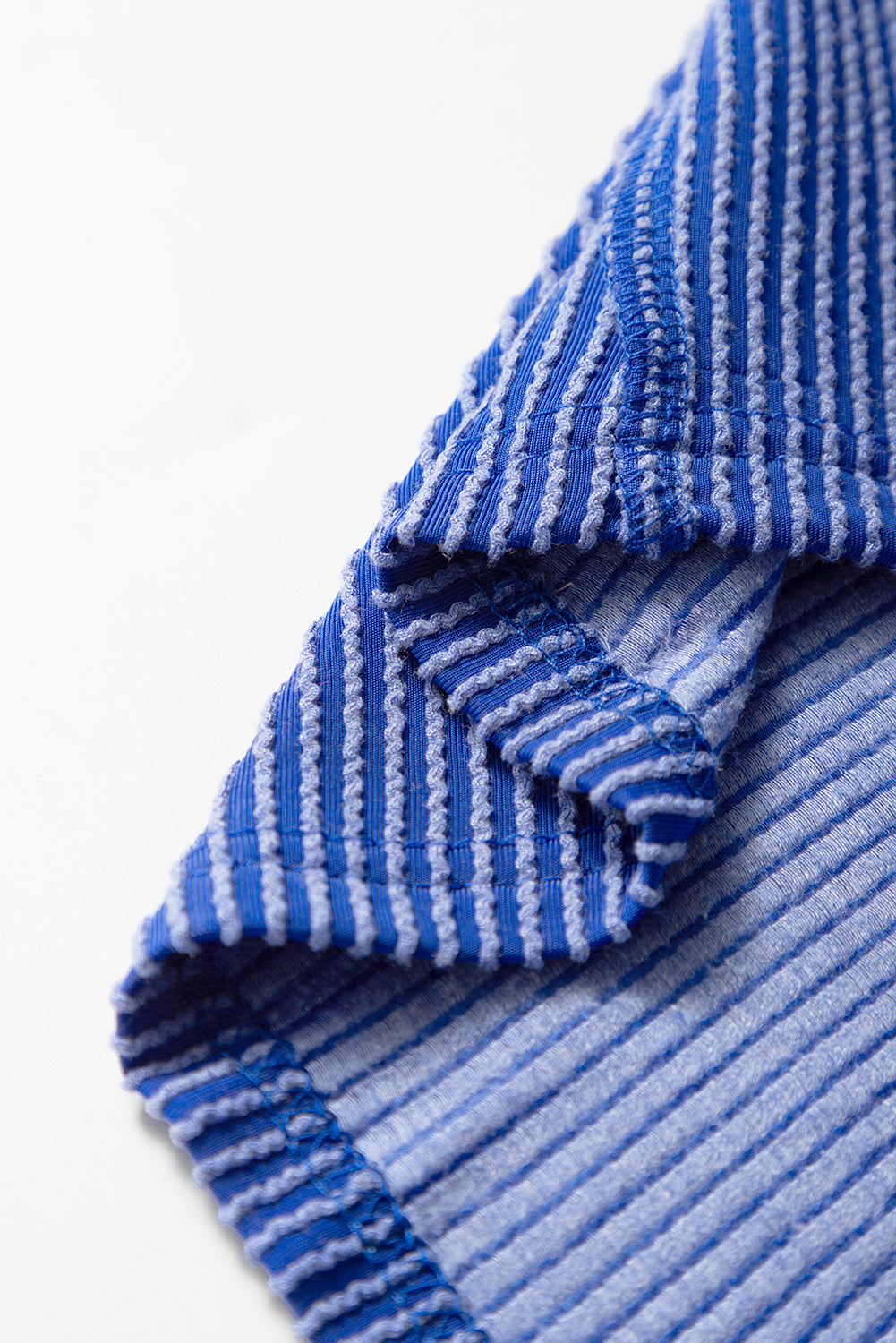 Textured Knit Exposed Stitching T-shirt eAura