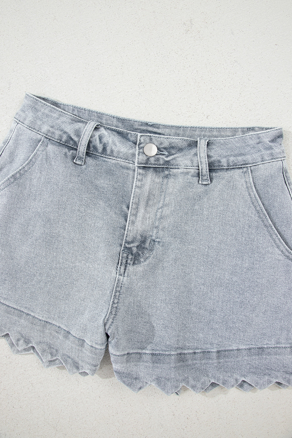 Scalloped Hemline Acid Wash High Waist Denim Shorts eAura