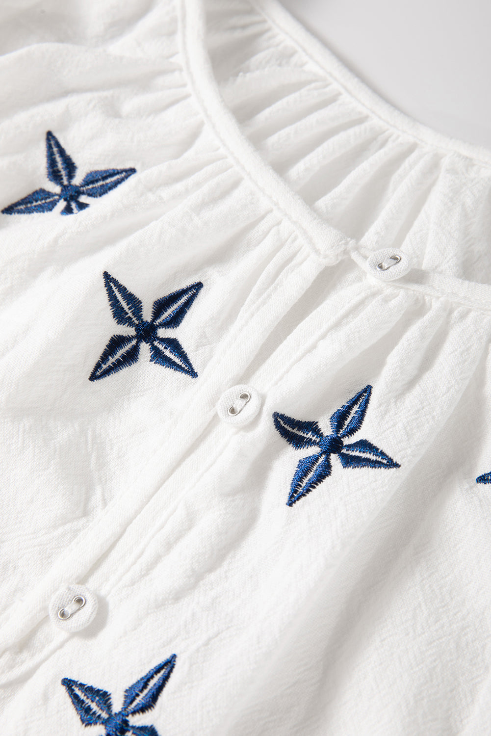 White Geometric Embroidered Long Sleeve Buttoned Blouse eAura