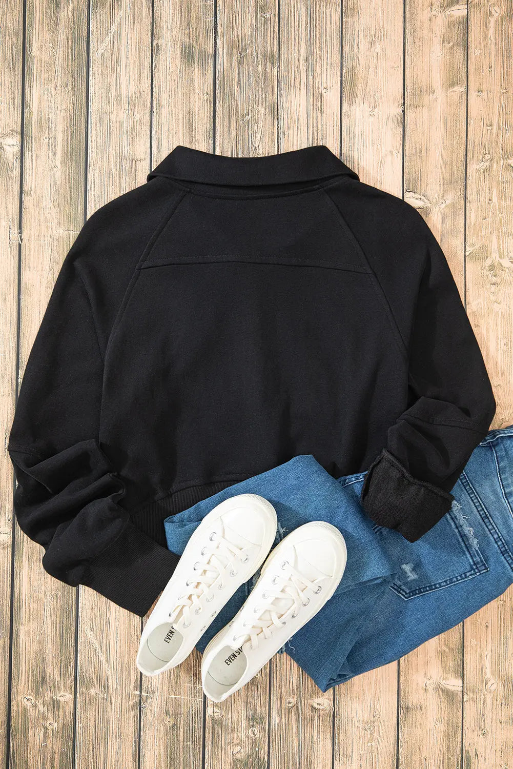 Valerian Quarter Zip Stand Neck Kangaroo Pocket Sweatshirt Beagle Boutique Fashion Outlet