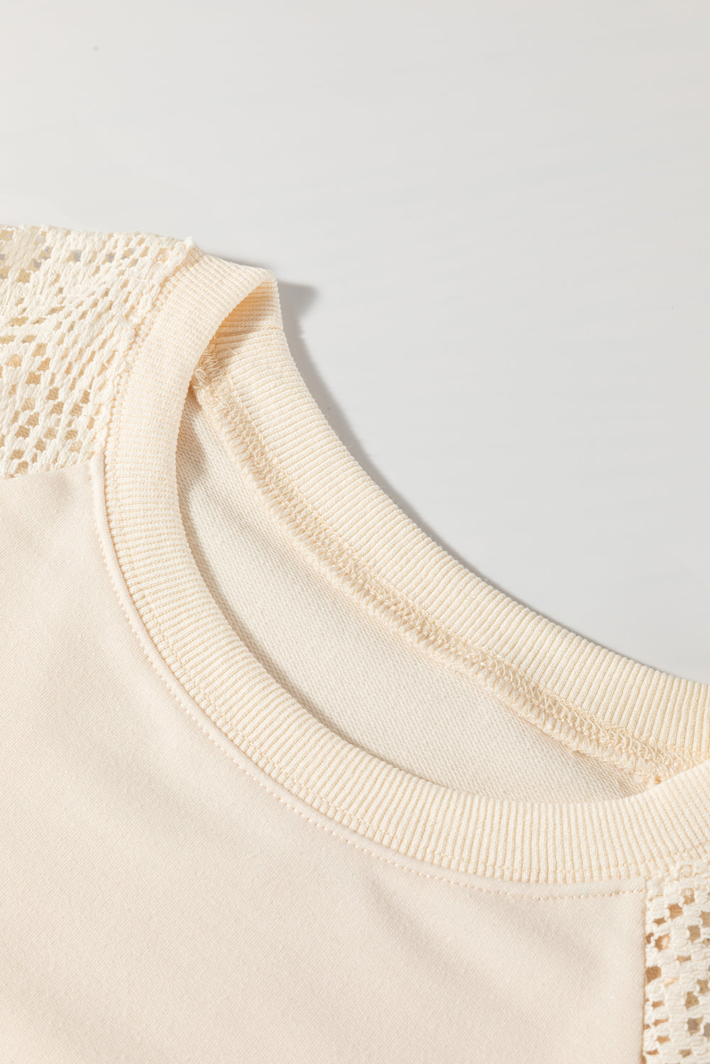 Jet Stream Lace Crochet Short Sleeve Round Neck T Shirt eAura