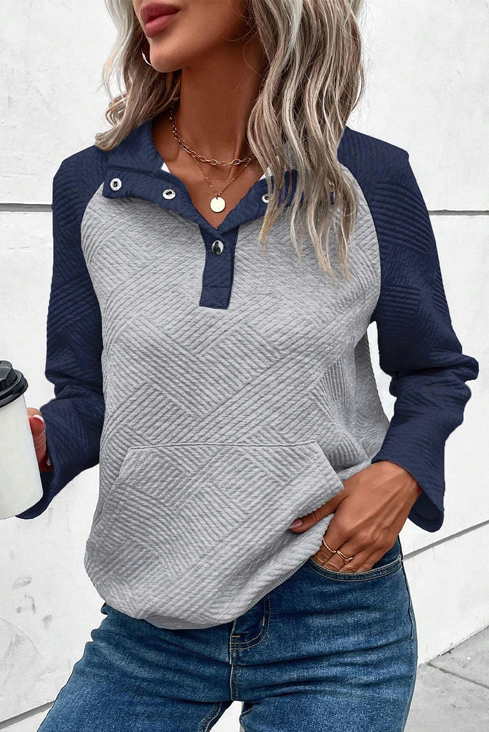 Grey Textured Contrast Splicing Raglan Sleeve Top eAura