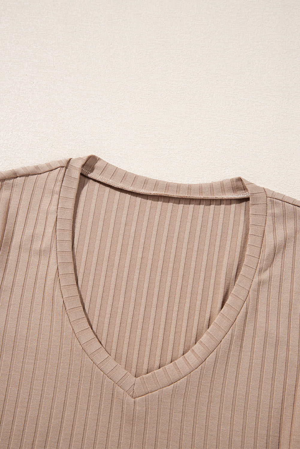Straw Yellow Ribbed Knit V Neck Long Sleeve Slim Fit Top eAura