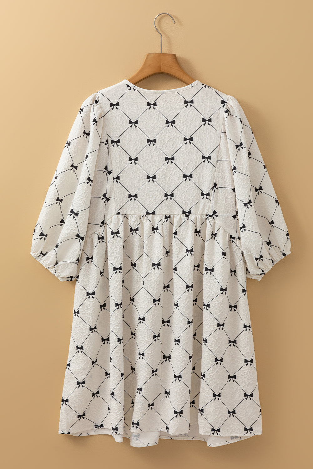 White Bowtie Pattern Textured Puff Half Sleeve Loose Mini Dress eAura