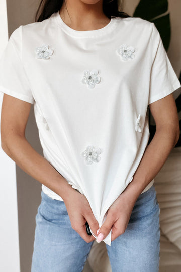 White Flower Applique Round Neck T-shirt BB Fashion Outlet