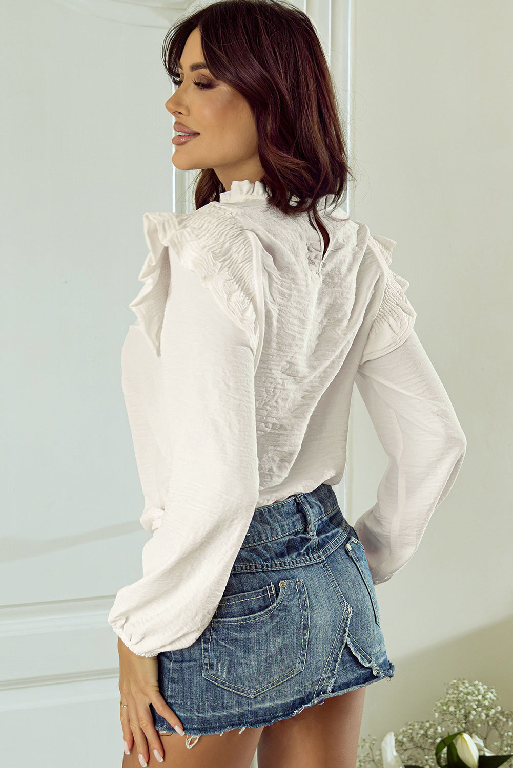 White Frilled Neck Ruffled Trim Bubble Sleeve Blouse eAura
