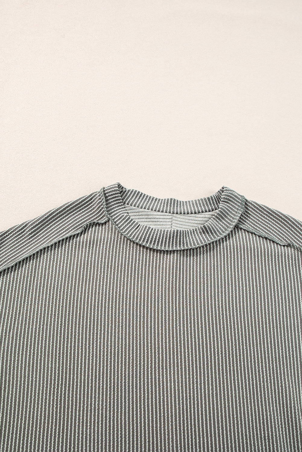Textured Knit Exposed Stitching T-shirt eAura