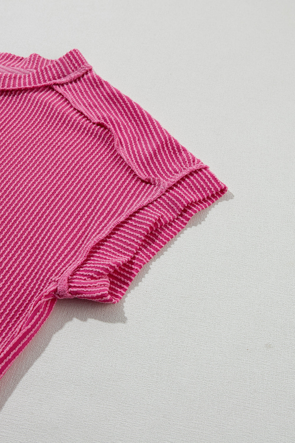 Textured Knit Exposed Stitching T-shirt eAura