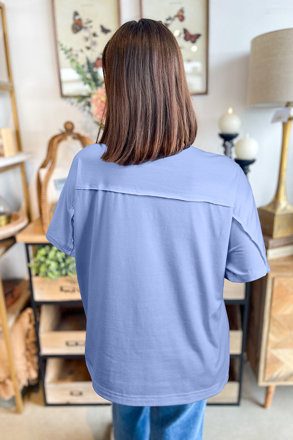 Flower Patched Exposed Stitching Trim Crew Neck Loose Tee eAura