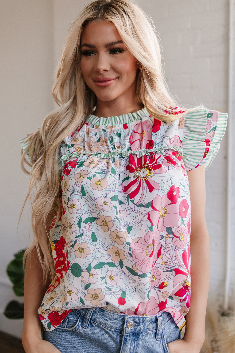 Pink Floral Print Contrast Ruffle Trim Short Sleeve Blouse eAura
