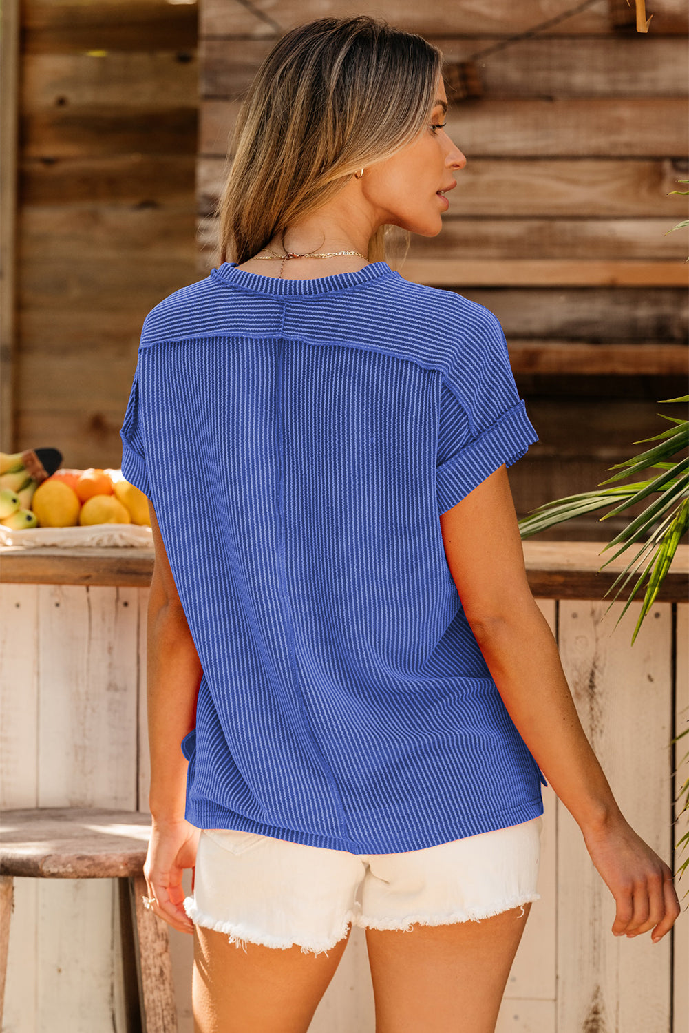 Textured Knit Exposed Stitching T-shirt eAura