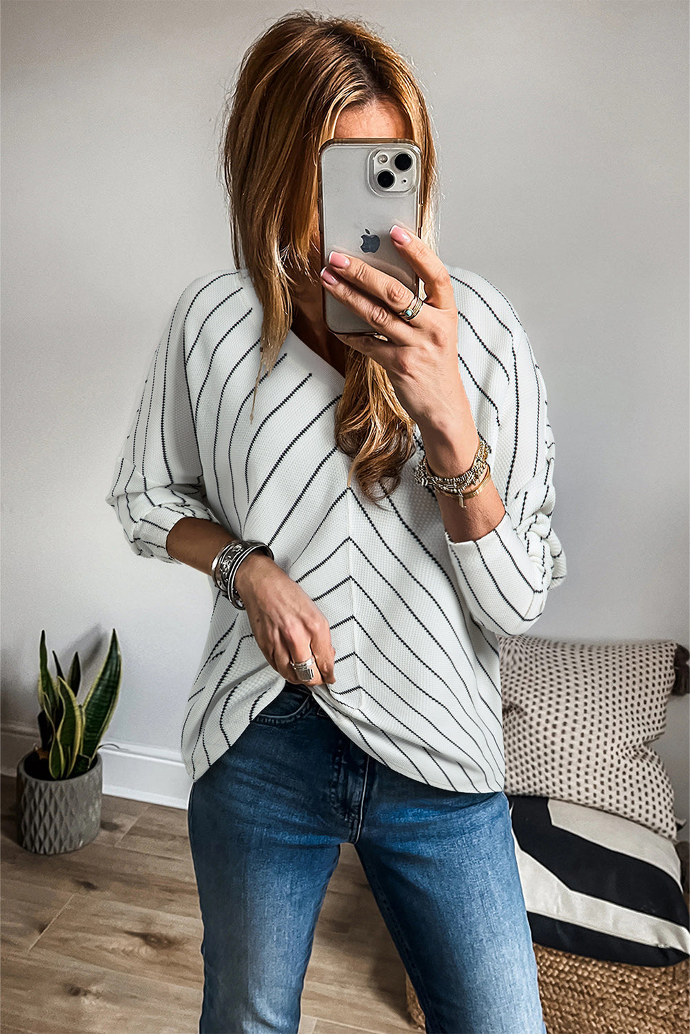 Black Stripe Chevron Striped V Neck Long Sleeve Casual Top eAura