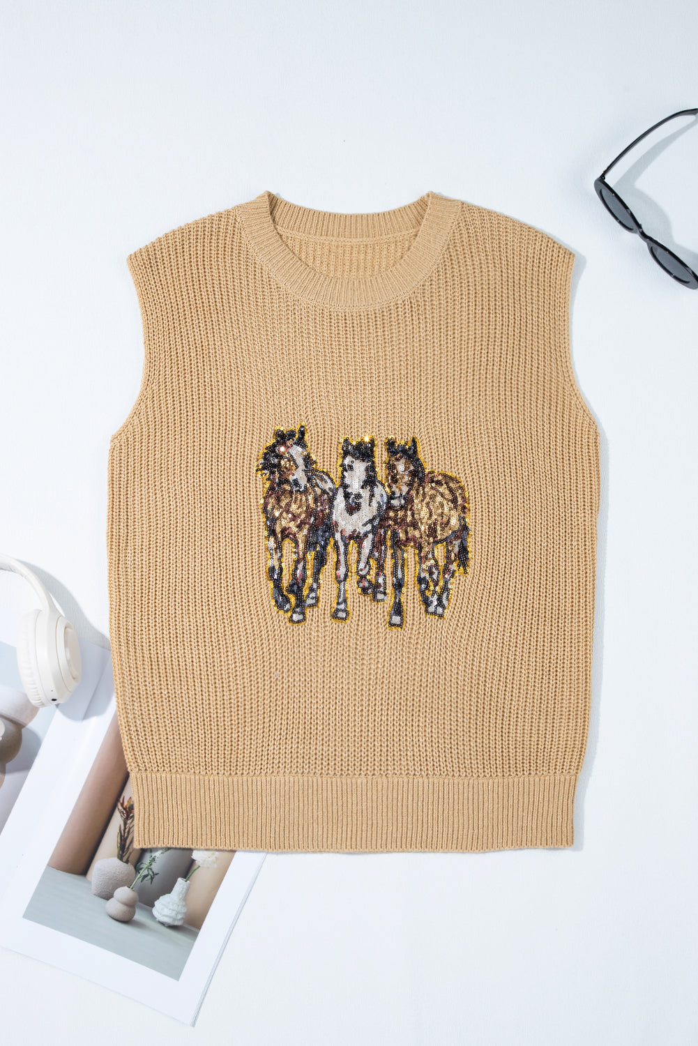 Parchment Sequin Horse Graphic Lightweight Knit Top eAura