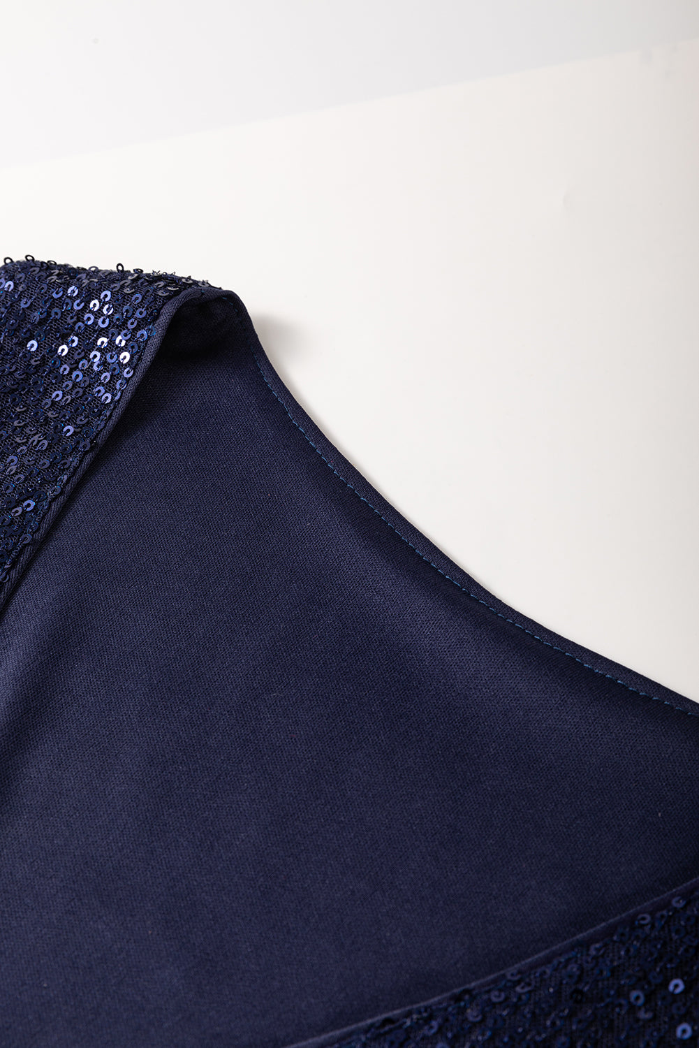 Sequinned Deep V-Neck Buttoned Tank Top - eAura