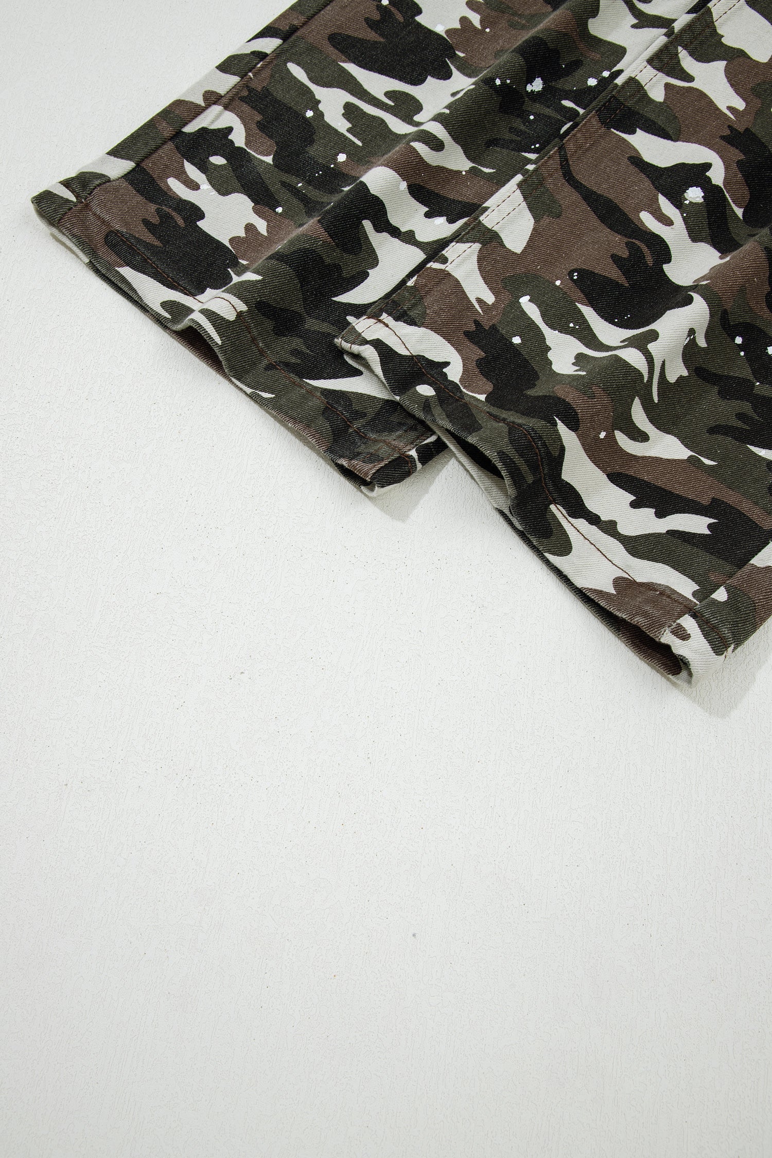 Camouflage Print Splashed Distressed Loose Denim Pants - eAura