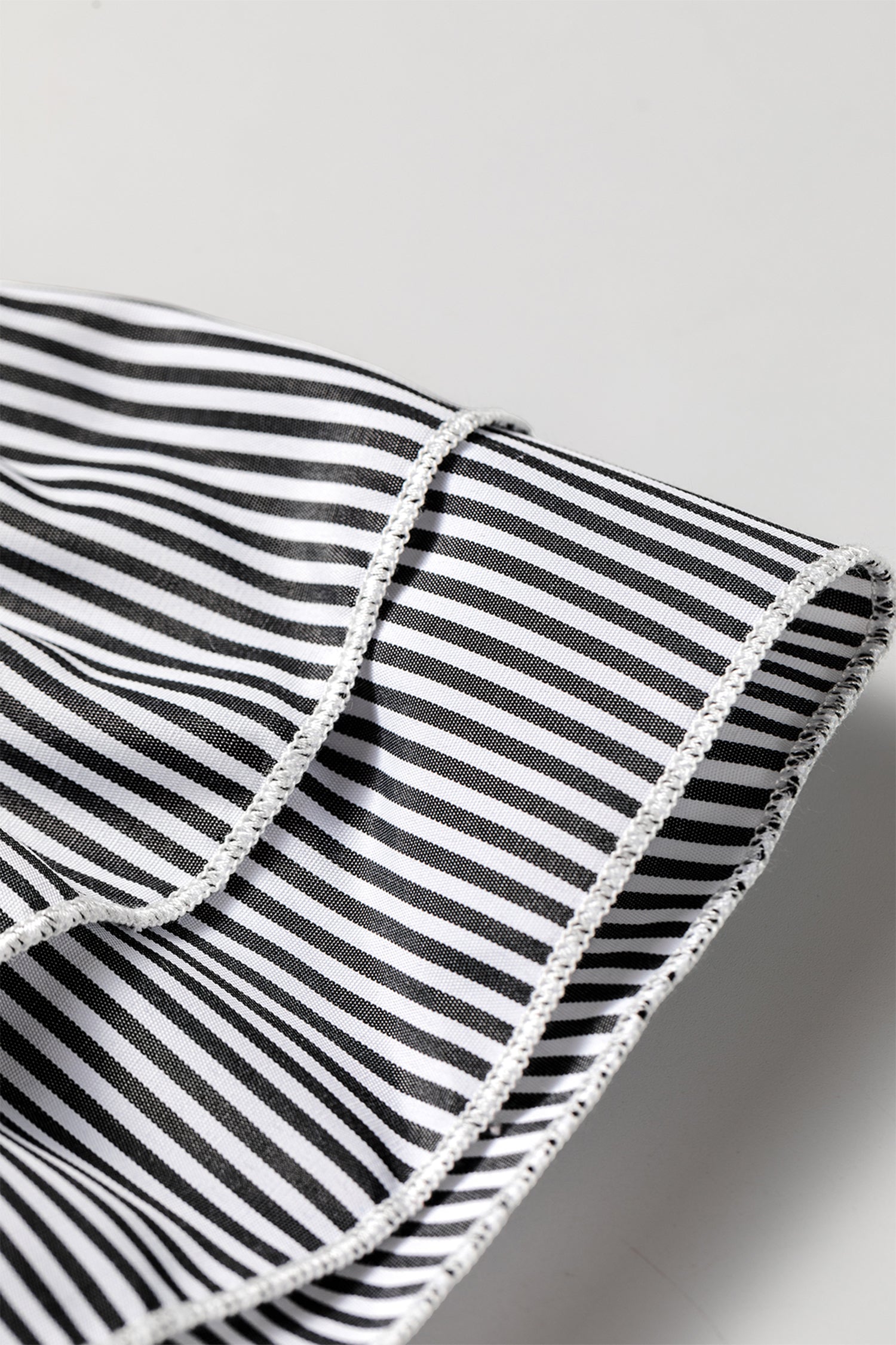 Striped Ruffle Sleeve Short Sleeve Round Neck Casual Shift Blouse – Black Stripe