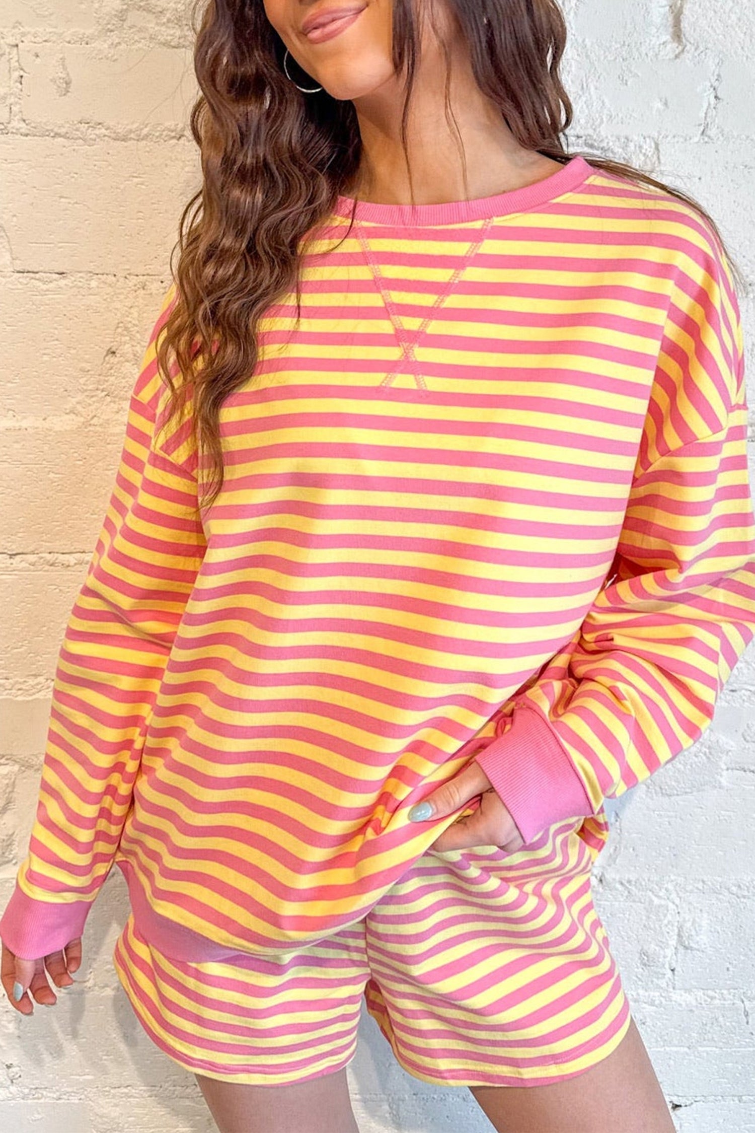 Color Block Trim Round Neck Long Sleeve Top Casual Shorts 2pcs Set – Yellow Stripe