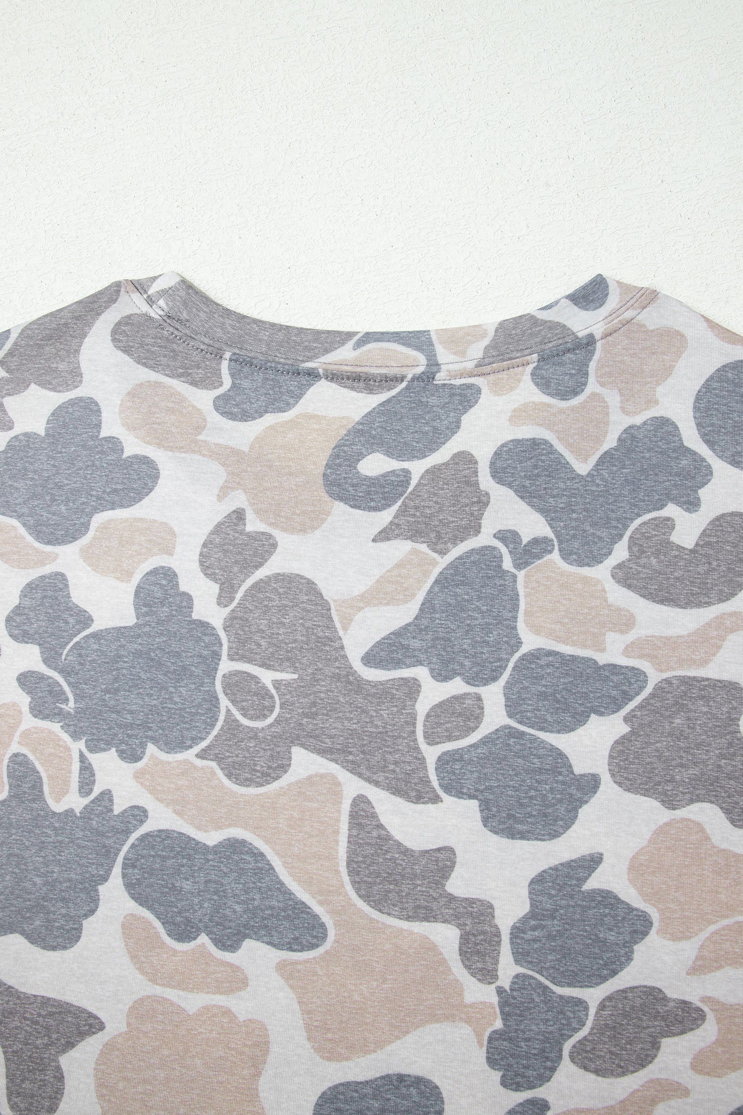 Retro Camouflage Print Casual T Shirt – Multicolour