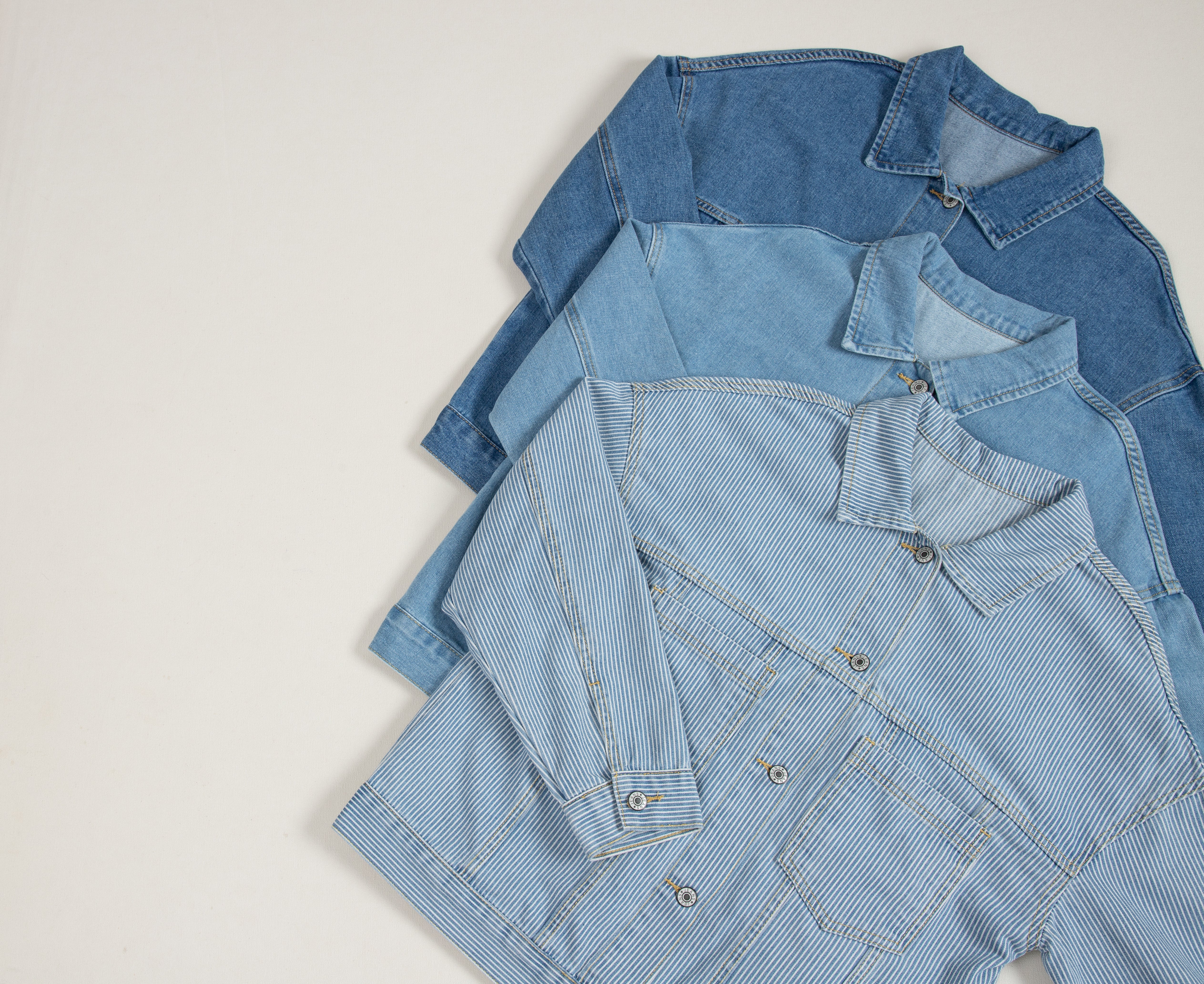 Dark Blue Washed Oversize Pocketed Denim Jacket Beagle Boutique Fashion Outlet